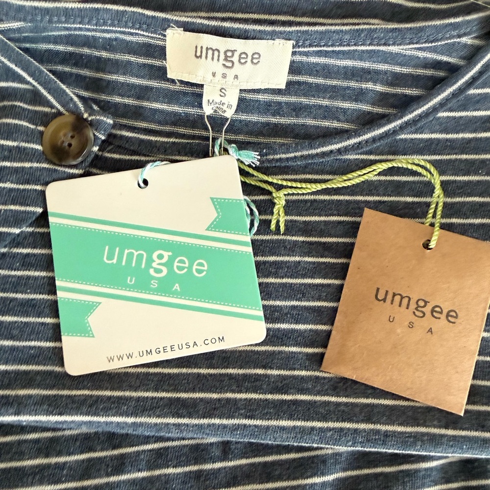 UMGEE Striped Casual Dress with Pockets and working Buttons. Size Small - Picture 3 of 4